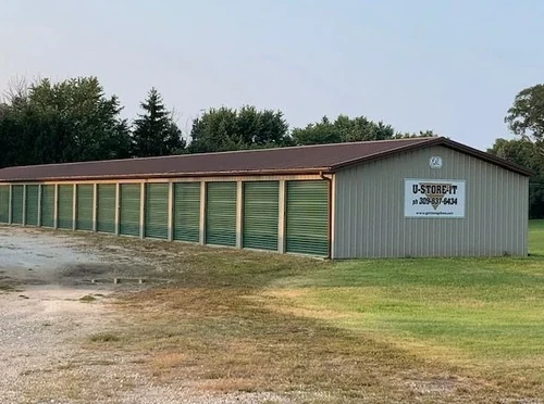 U-Store-It – Princeville – North storage facility exterior view