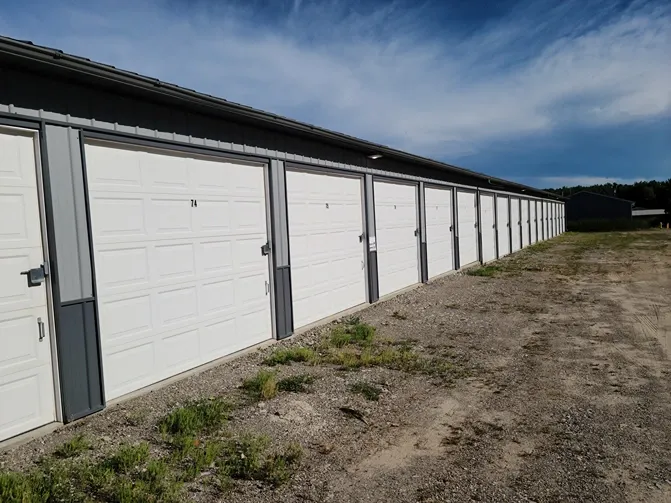 Medium sized outdoor storage.