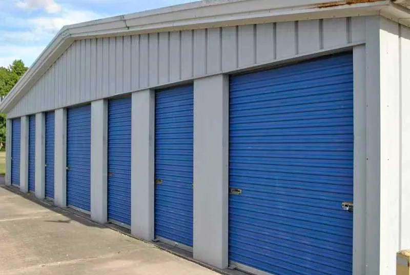 Storage units in Macomb, IL.