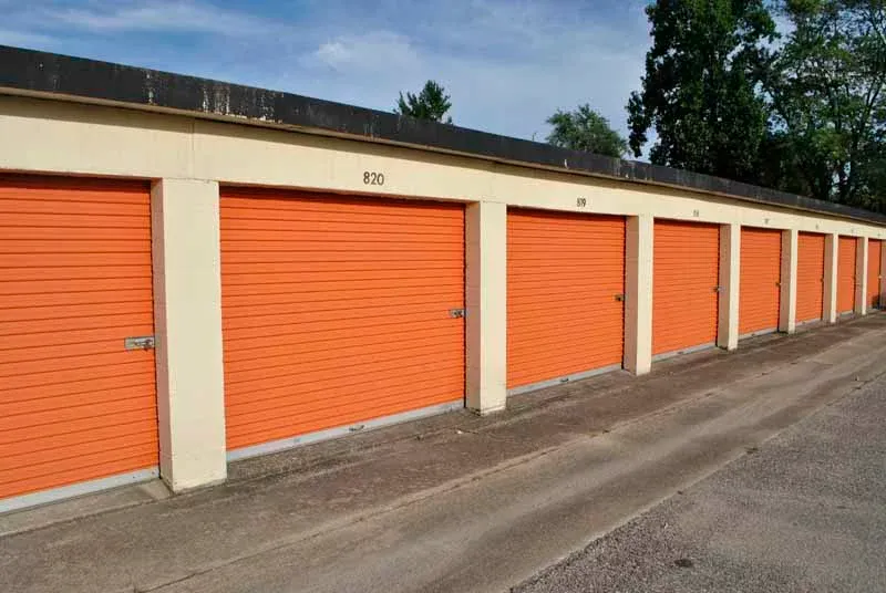 Storage units in Macomb, IL.