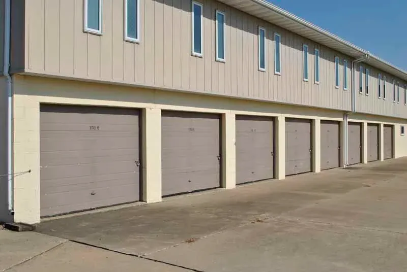 Storage units in Macomb, IL.