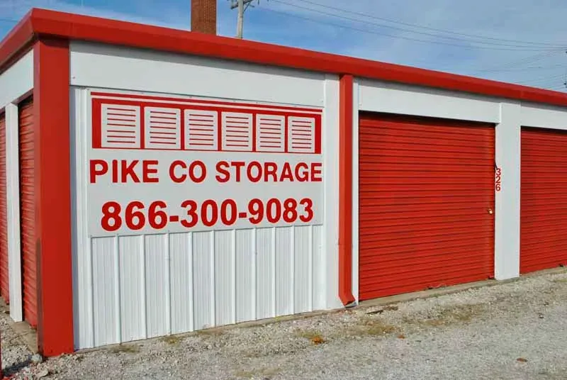 Storage units in Pittsfield, IL.