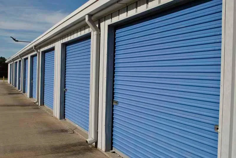 Storage units in Macomb, IL.